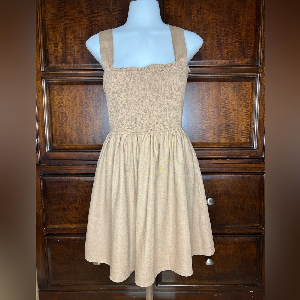 Brown Sleeveless Smocked Dress